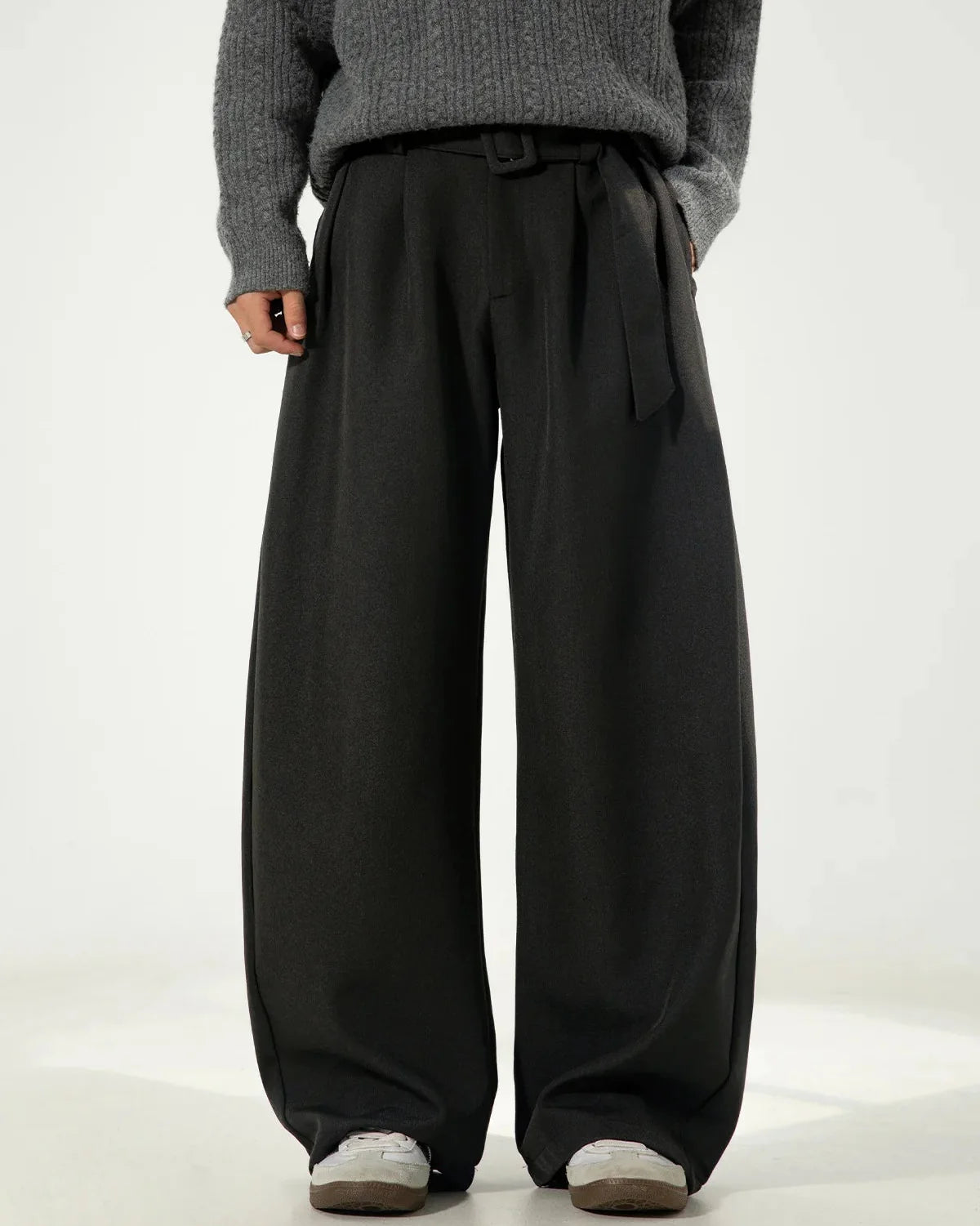 Pleated Wide Pants