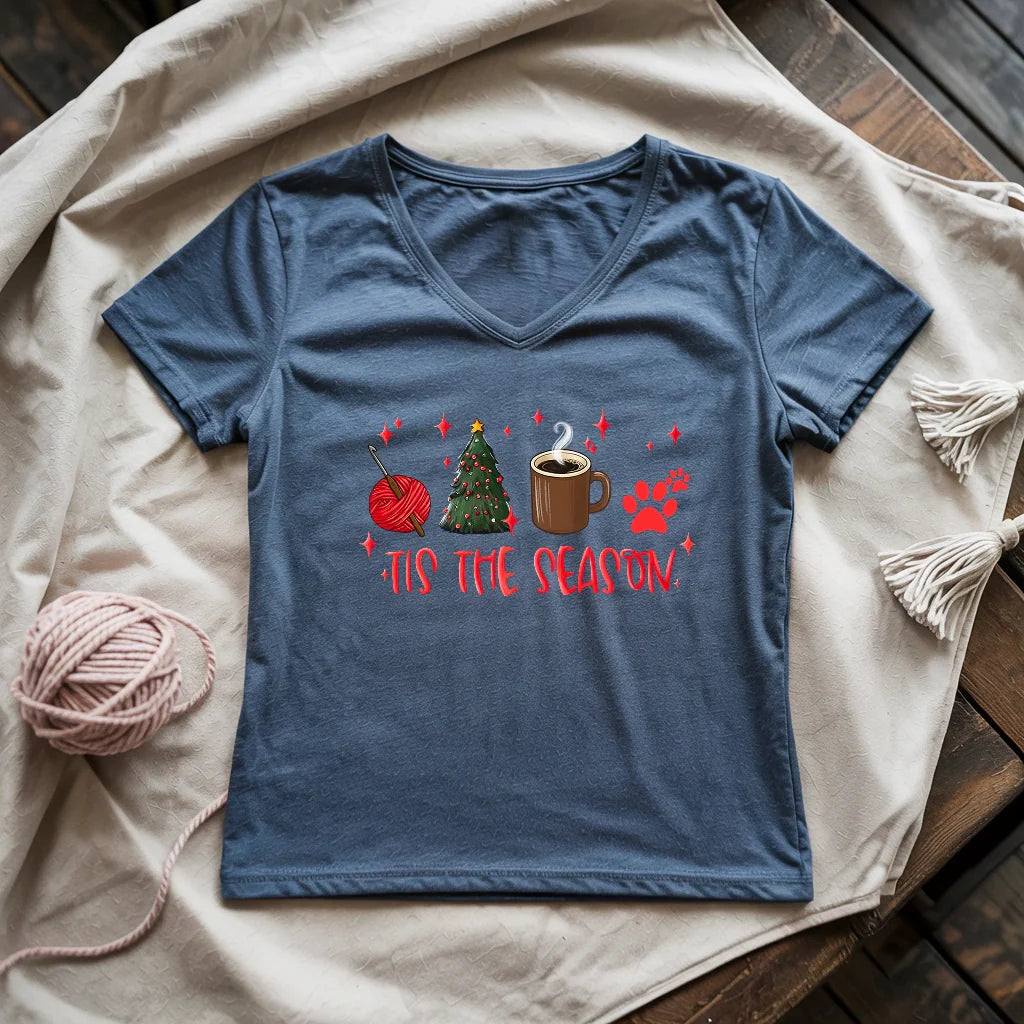 Tis The Season Lady V-neck