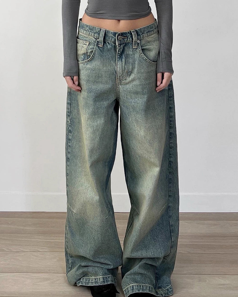 Skater Girl Washed Wide-Leg Jeans